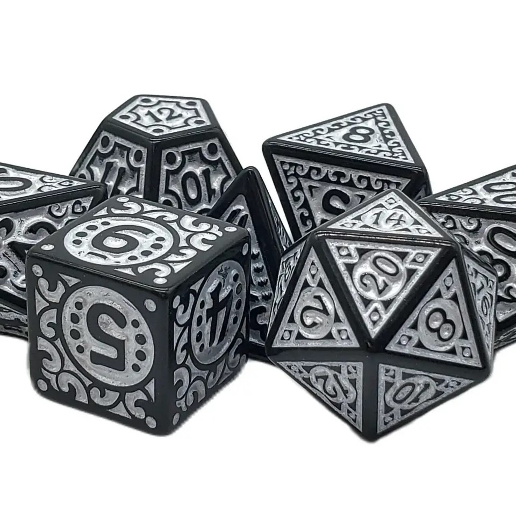 OLD SCHOOL DICE & ACCESSORIES MAGICAL RUNES SILVER 7PC SET