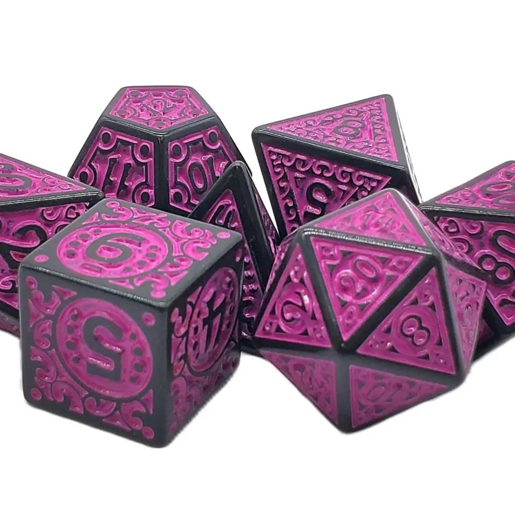 OLD SCHOOL DICE & ACCESSORIES MAGICAL RUNES PURPLE 7PC SET