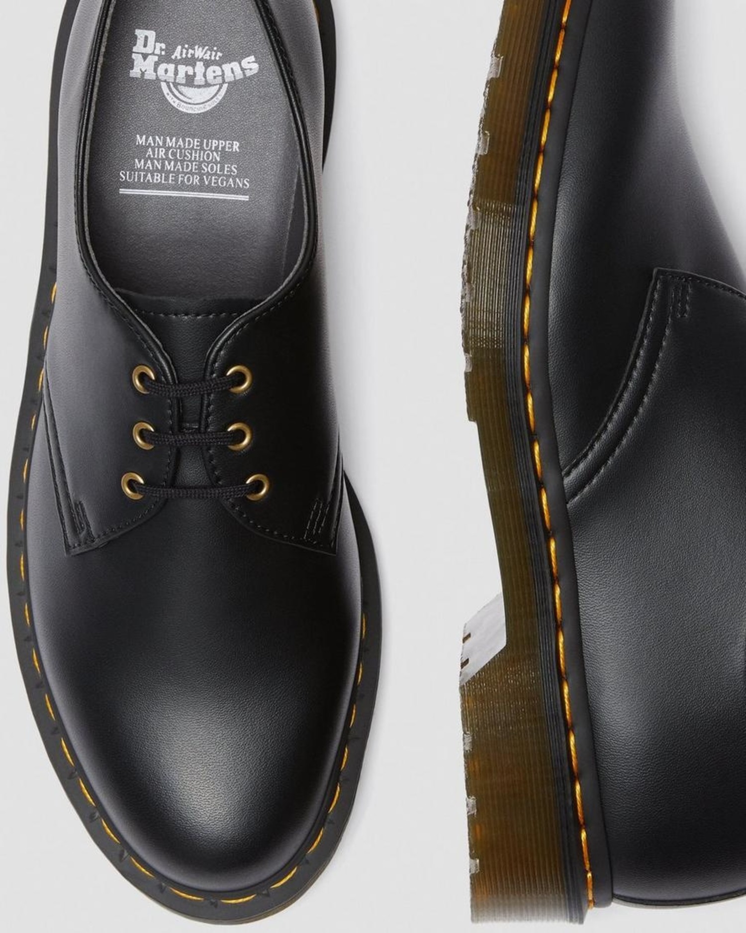 dr martens vegan 1461 black