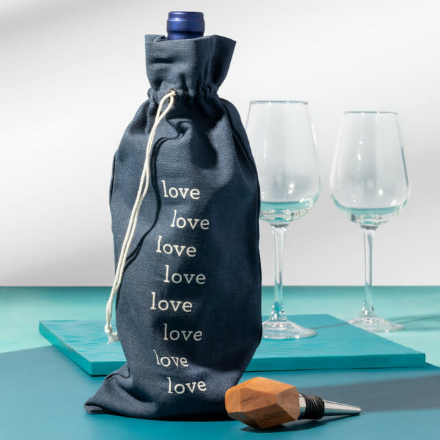 Demdaco Wine Bottle Bag & Stopper