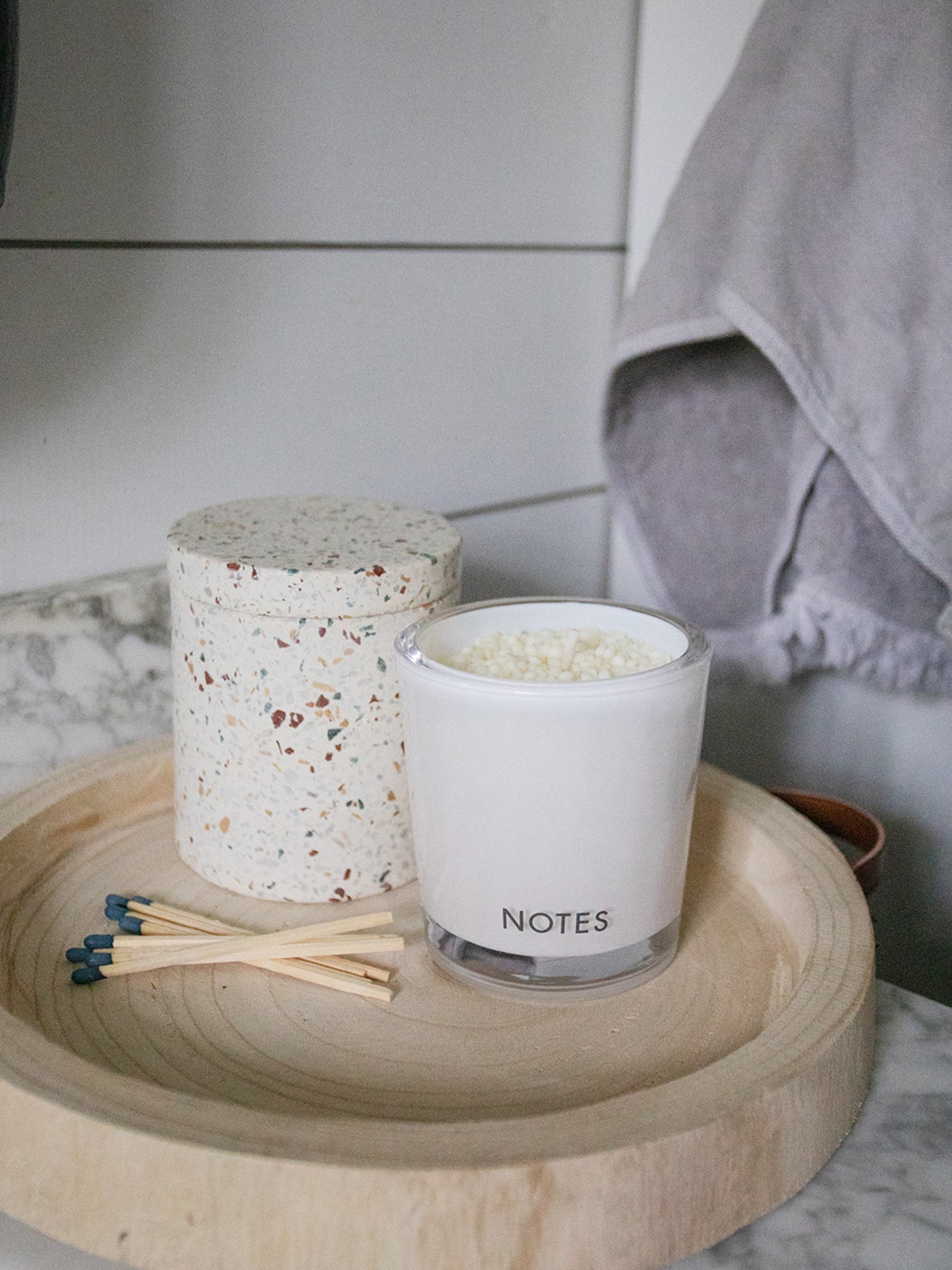 NOTES Sustainable Candle Refill Kit Linen & Crisp Air