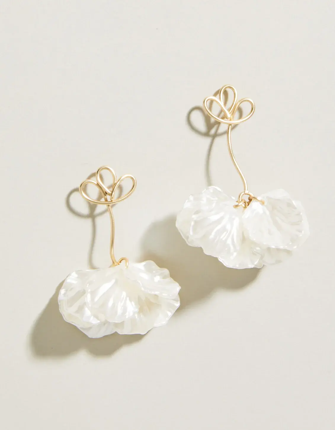 Spartina Corolla Stem Earring Pearl