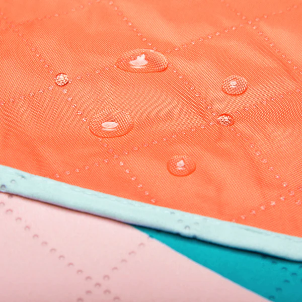 Dock & Bay Picnic Blanket - Get Wavy