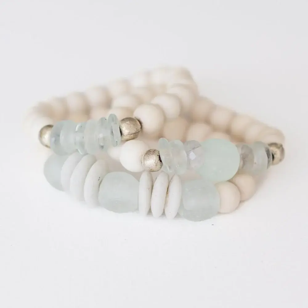 Leslie Curtis Gigi Bundle 3 Wooden Bracelets