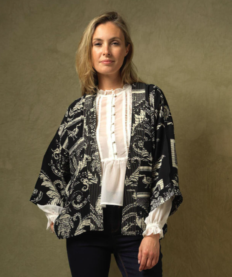 Two's Company Vintage Damask Short Kimono