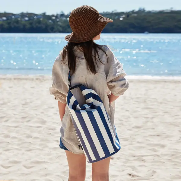 Dock & Bay Medium Waterproof Dry Bag