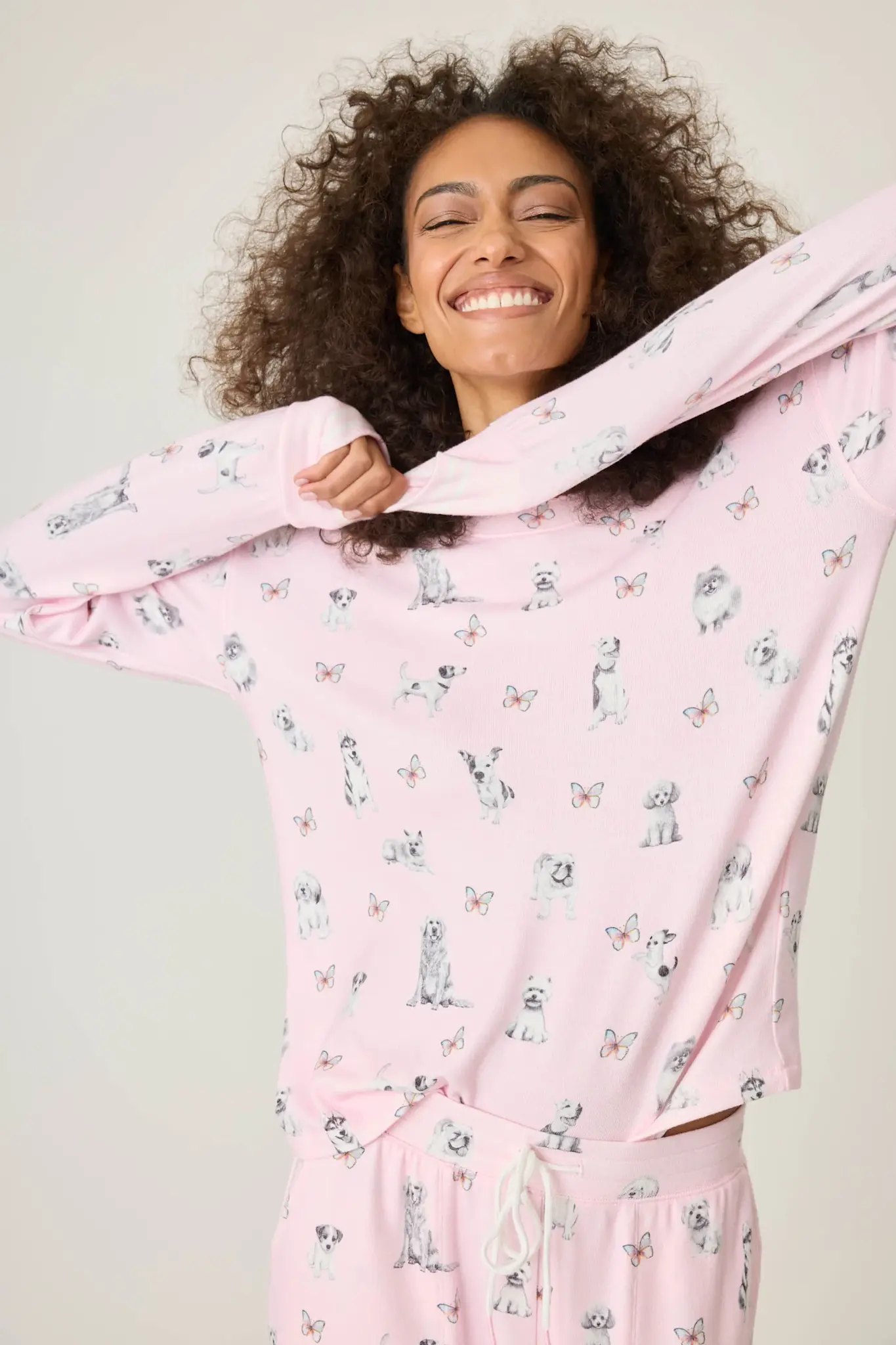 Ultimate Comfort: Top Loungewear & Blanket Picks From Lux Boutique