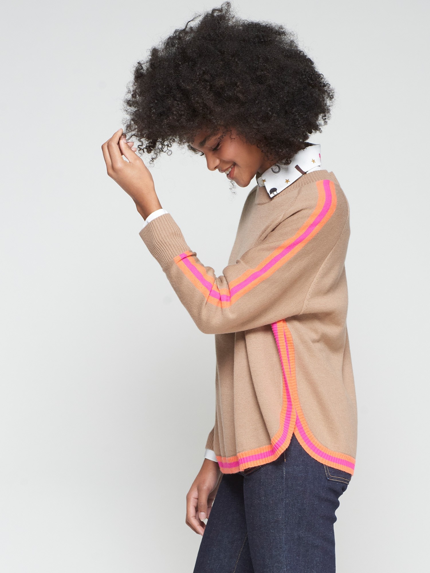 Vilagallo Camel Sweater w/ Trim