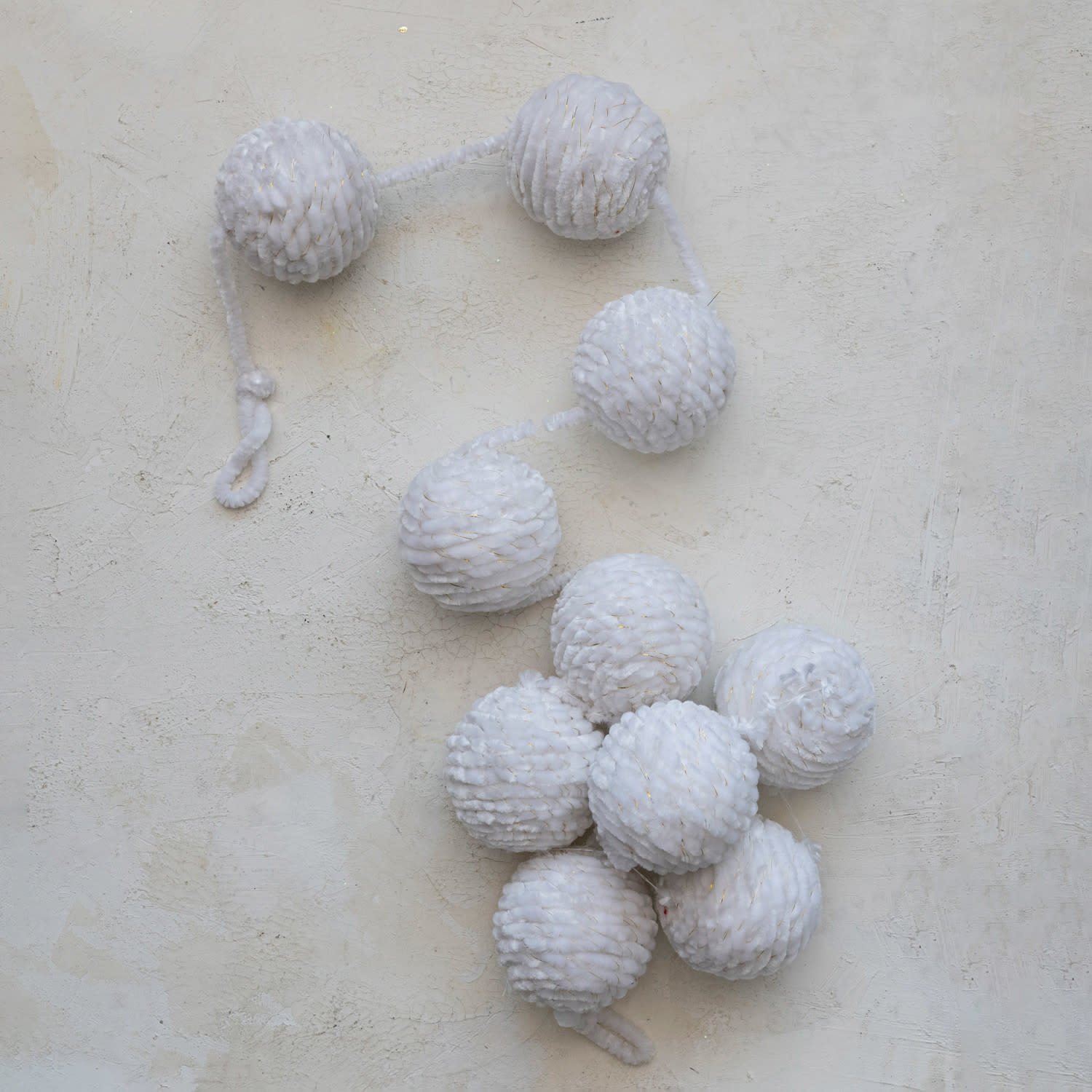 Chenille Ball Garland w/ Gold Thread