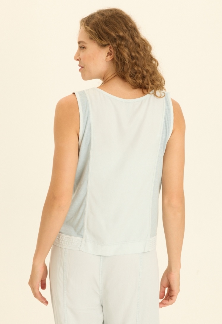 XCVI Davies Tank Carefree