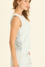 XCVI Davies Tank Carefree