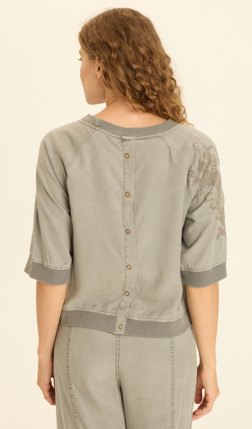 XCVI Embroidered Linton Top Magnetic Grey