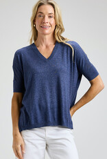Zaket & Plover Solid V Neck Top