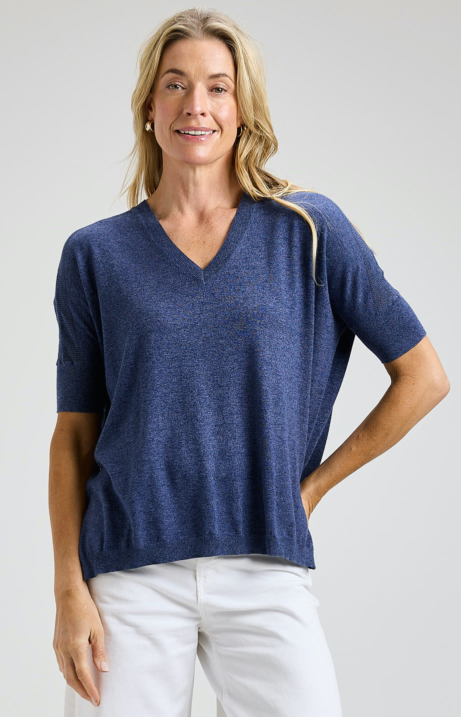 Zaket & Plover Solid V Neck Top