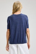 Zaket & Plover Solid V Neck Top