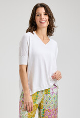 Zaket & Plover Solid V Neck Top