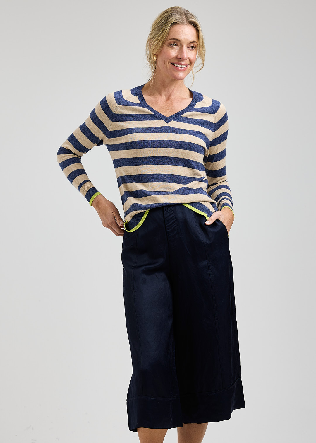 Zaket & Plover Wide Stripes Top
