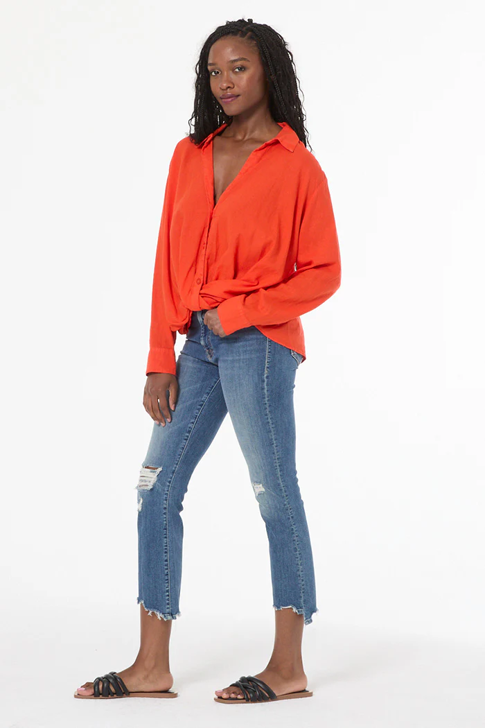 Young Fabulous & Broke Traveler Linen Top Lava