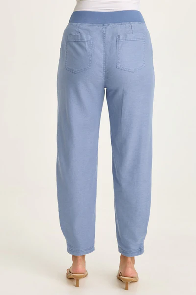 Wearables Beck Pant Shasta Lake