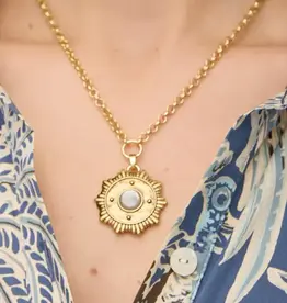 Spartina Medallion Necklace 20" Mother-of-Pearl