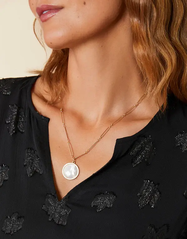 Spartina Spartina Franklin Necklace 24" Mother-of-Pearl