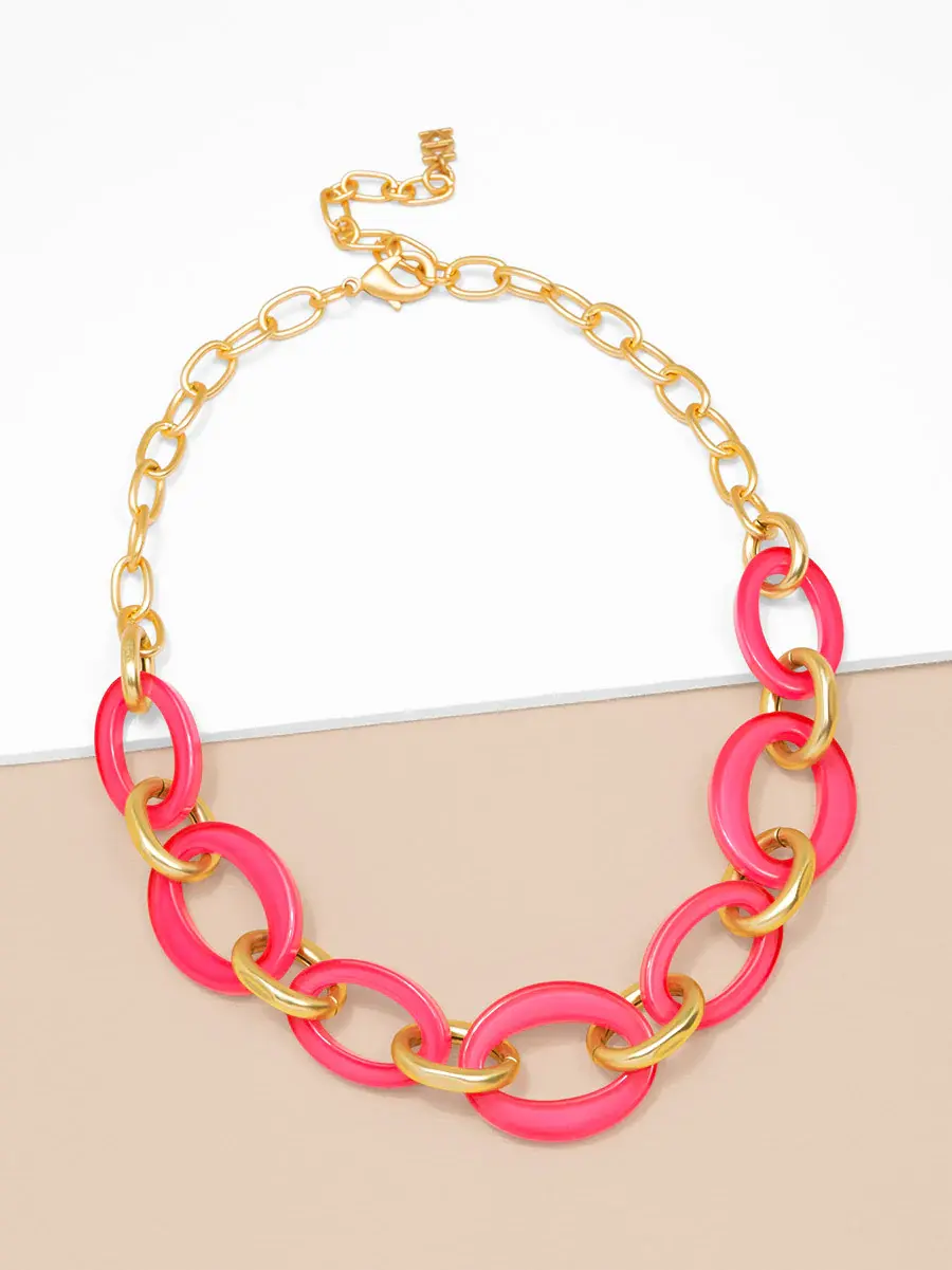 Zenzii Resin Oval Link Matte Gold Necklace Pink