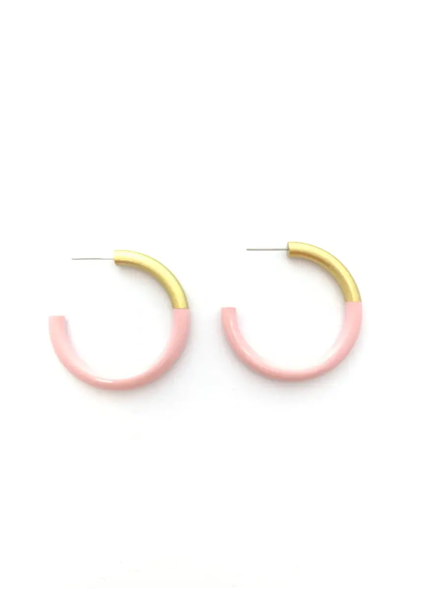 Accessory Jane Lacquered Hoop Earring