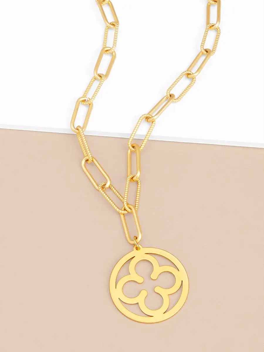 Zenzii Matte Metal Clover Pendant Necklace