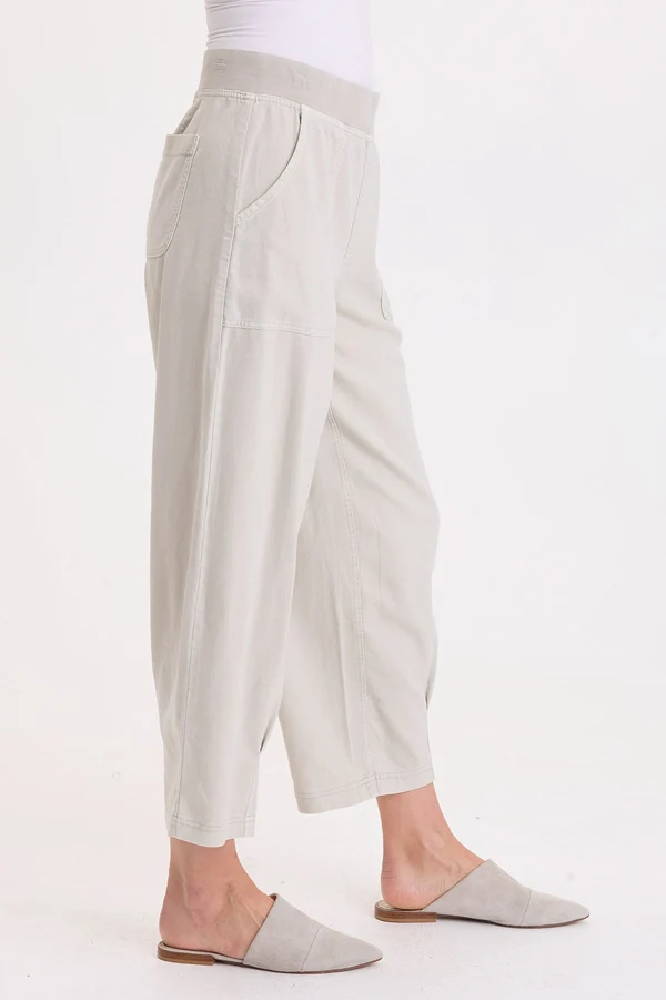 Wearables Festus Crop Pant Whitecap