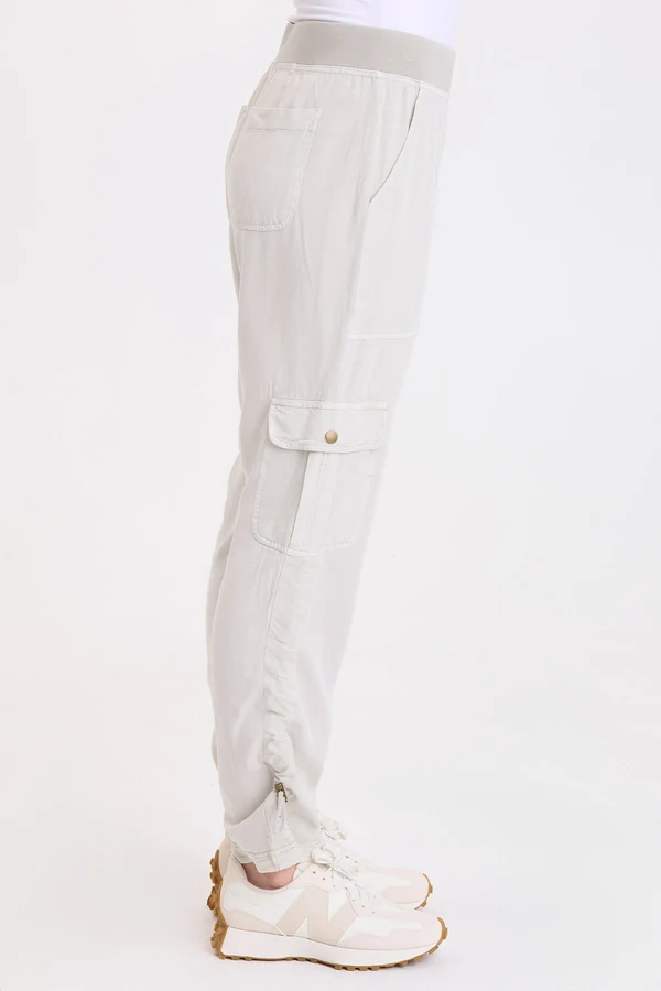 Wearables Keon Pant Whitecap