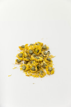 Chrysanthemum Flowers, 1 oz Bagged Chrysanthemum Flowers, 1 oz Bagged