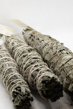 Local Smudge Bundle Local Smudge Bundle
