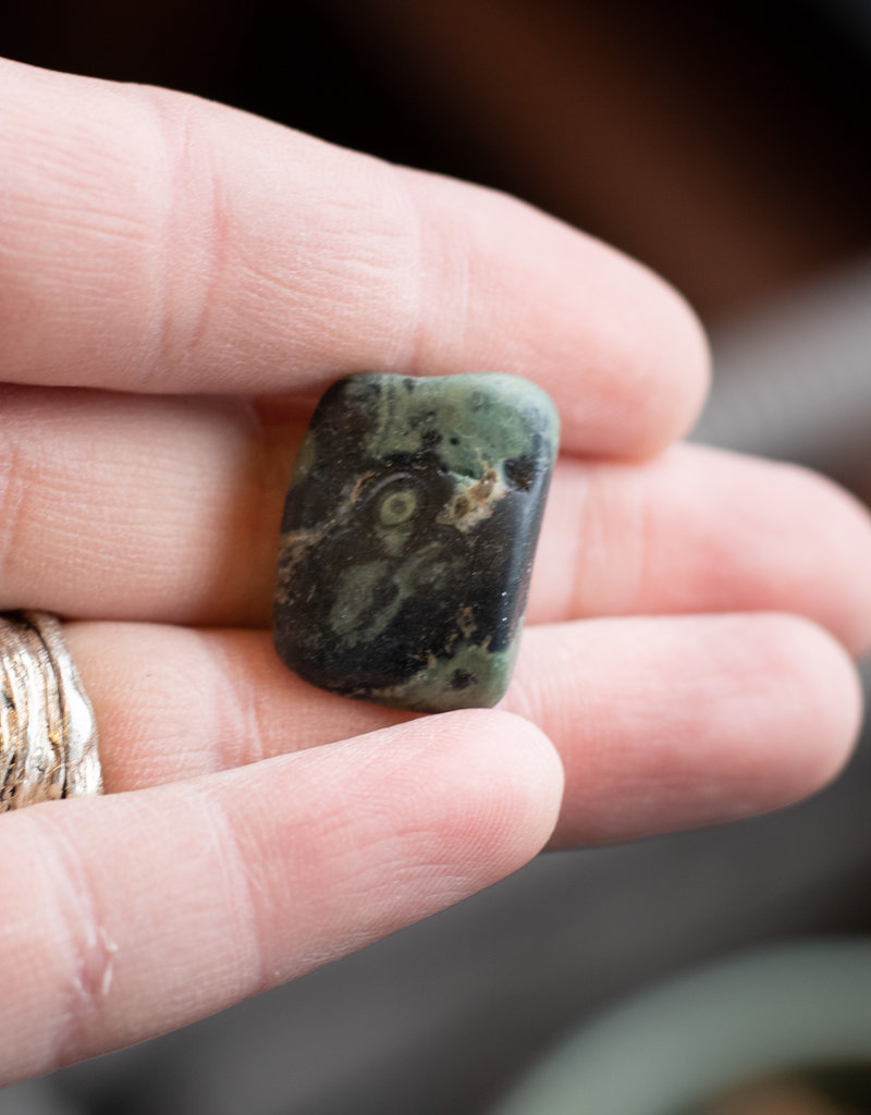 Jasper Kambaba, Tumble, Crystal