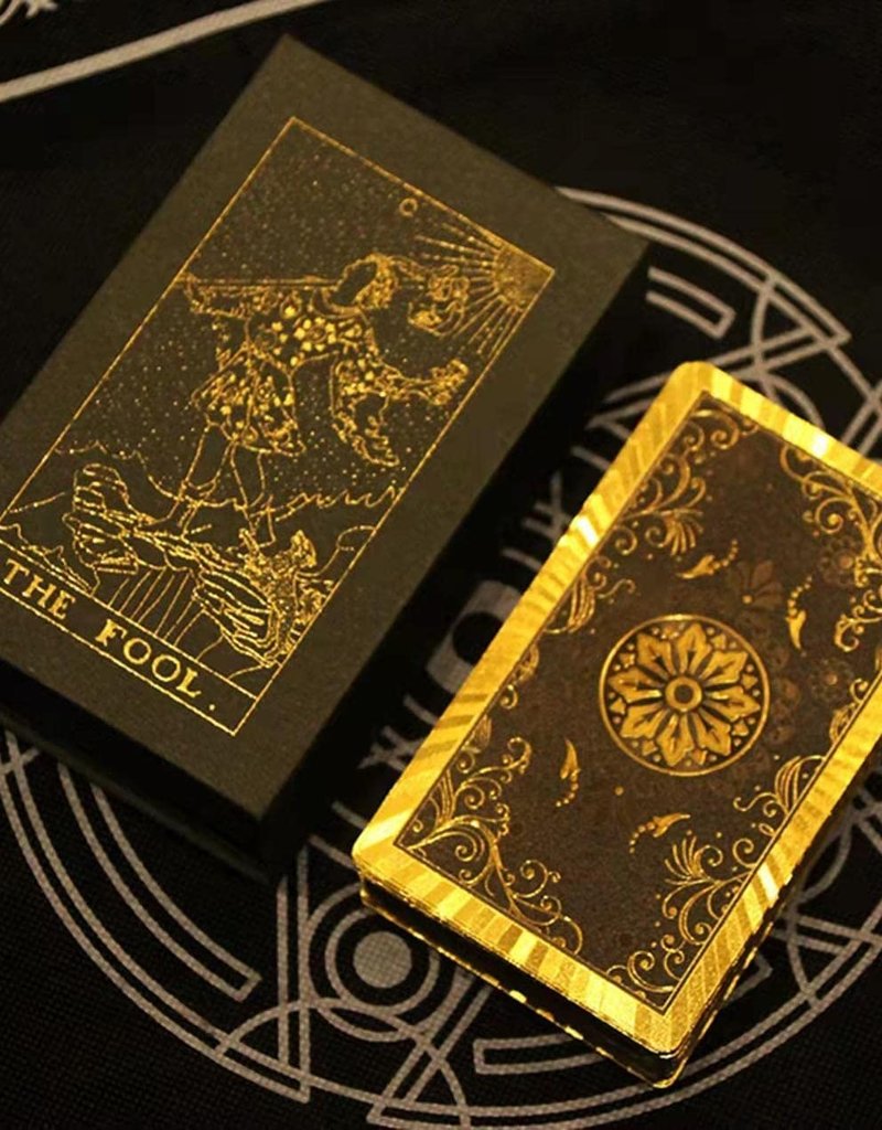 Gold Foil Tarot Deck + Guiedbook