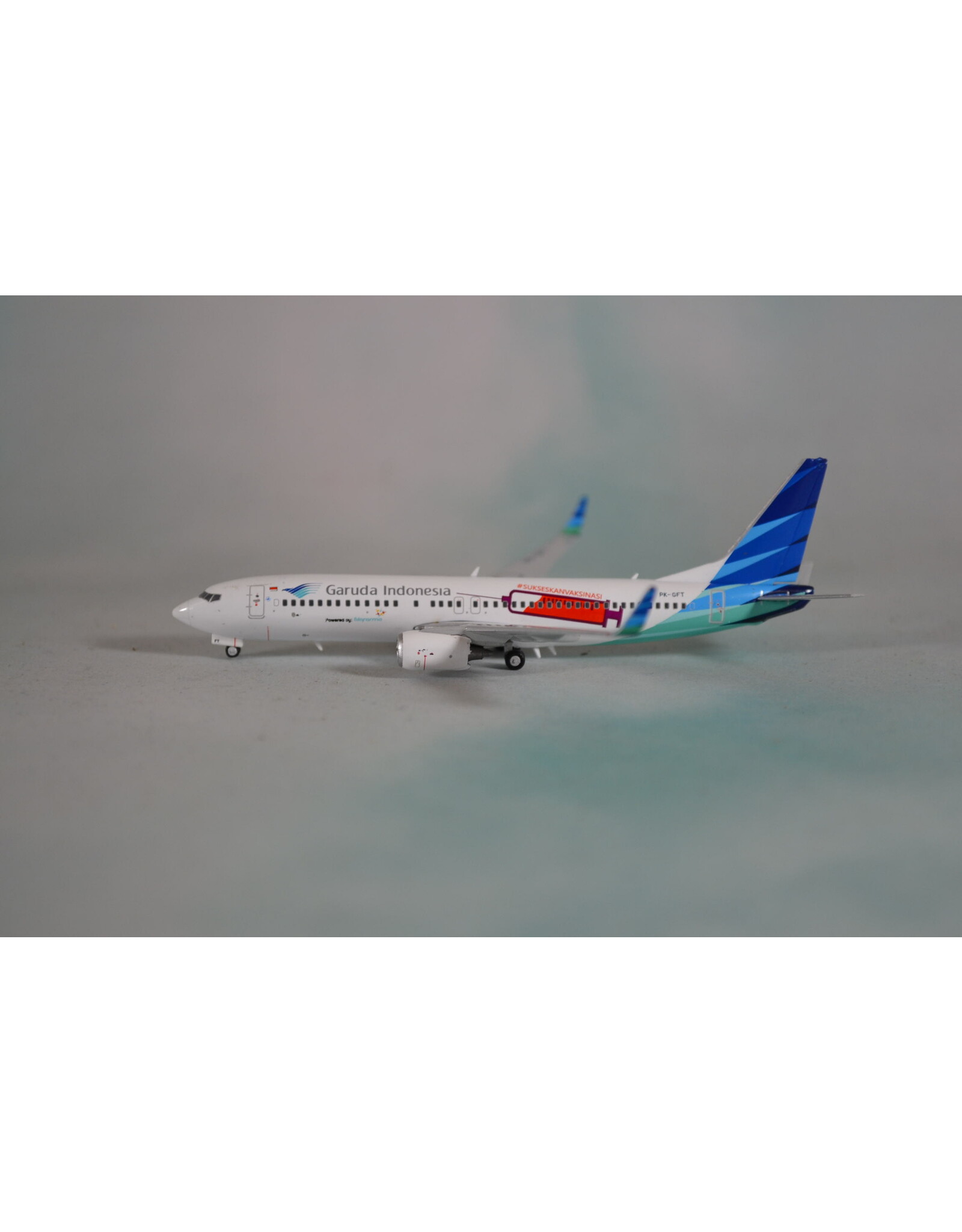 JC Wings JC4 Garuda 737-800 PK-GFT Sukseskan Vaksinasi