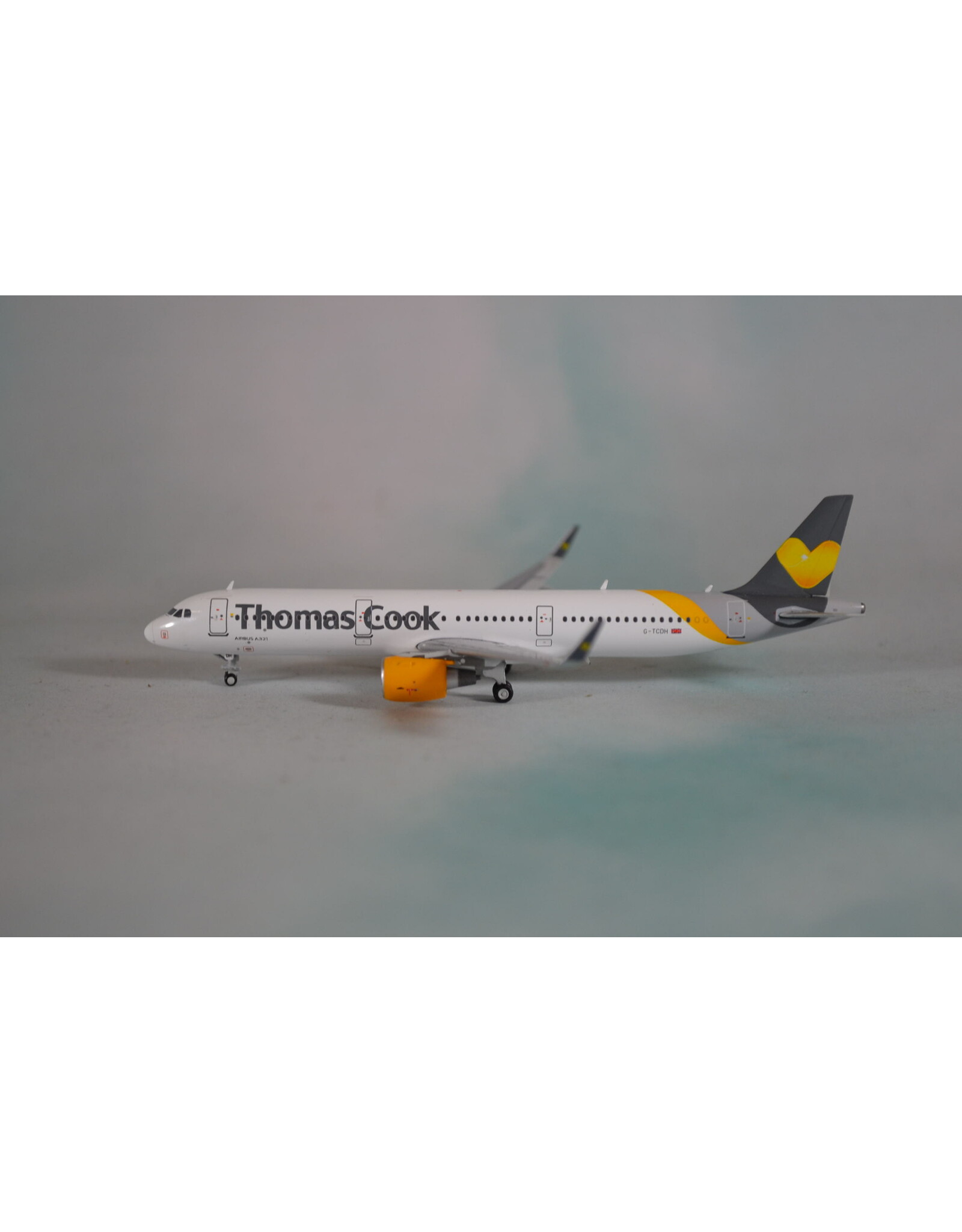 JC Wings JC4 Thomas Cook A321 G-TCDH