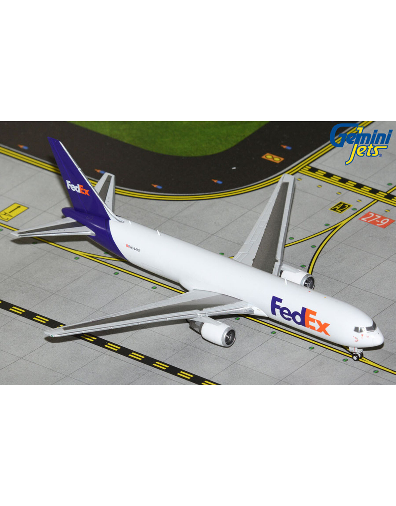 Gemini Gem4 FedEx 767-300ERF N144FE