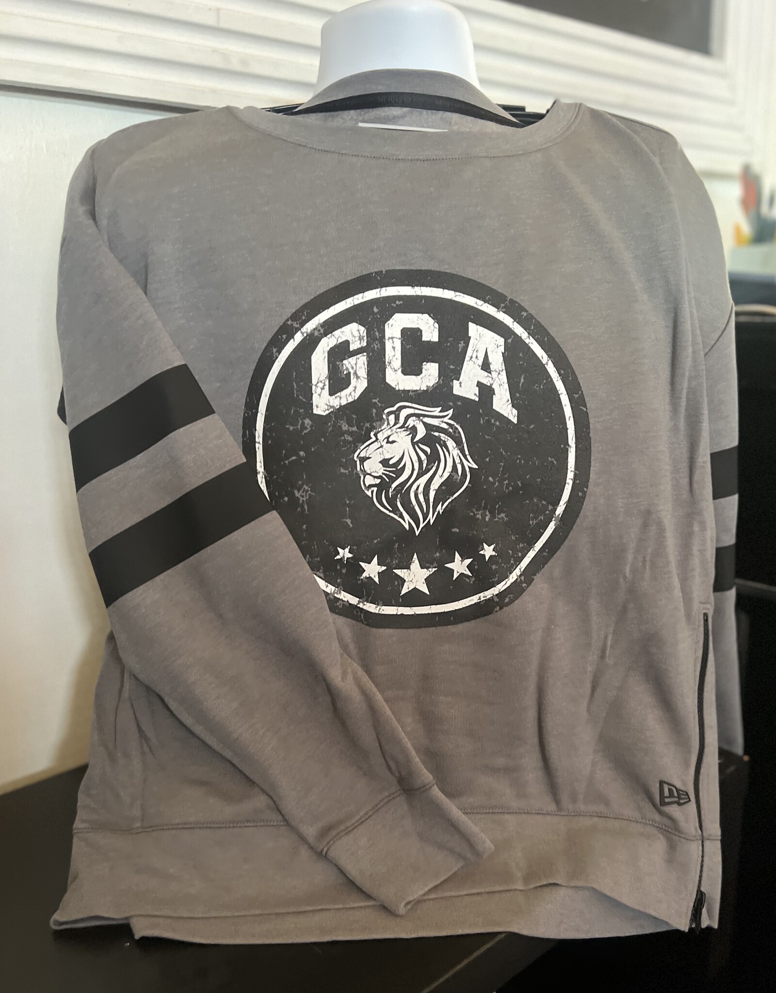 New Era Z New Era GG Circle Sweatshirt