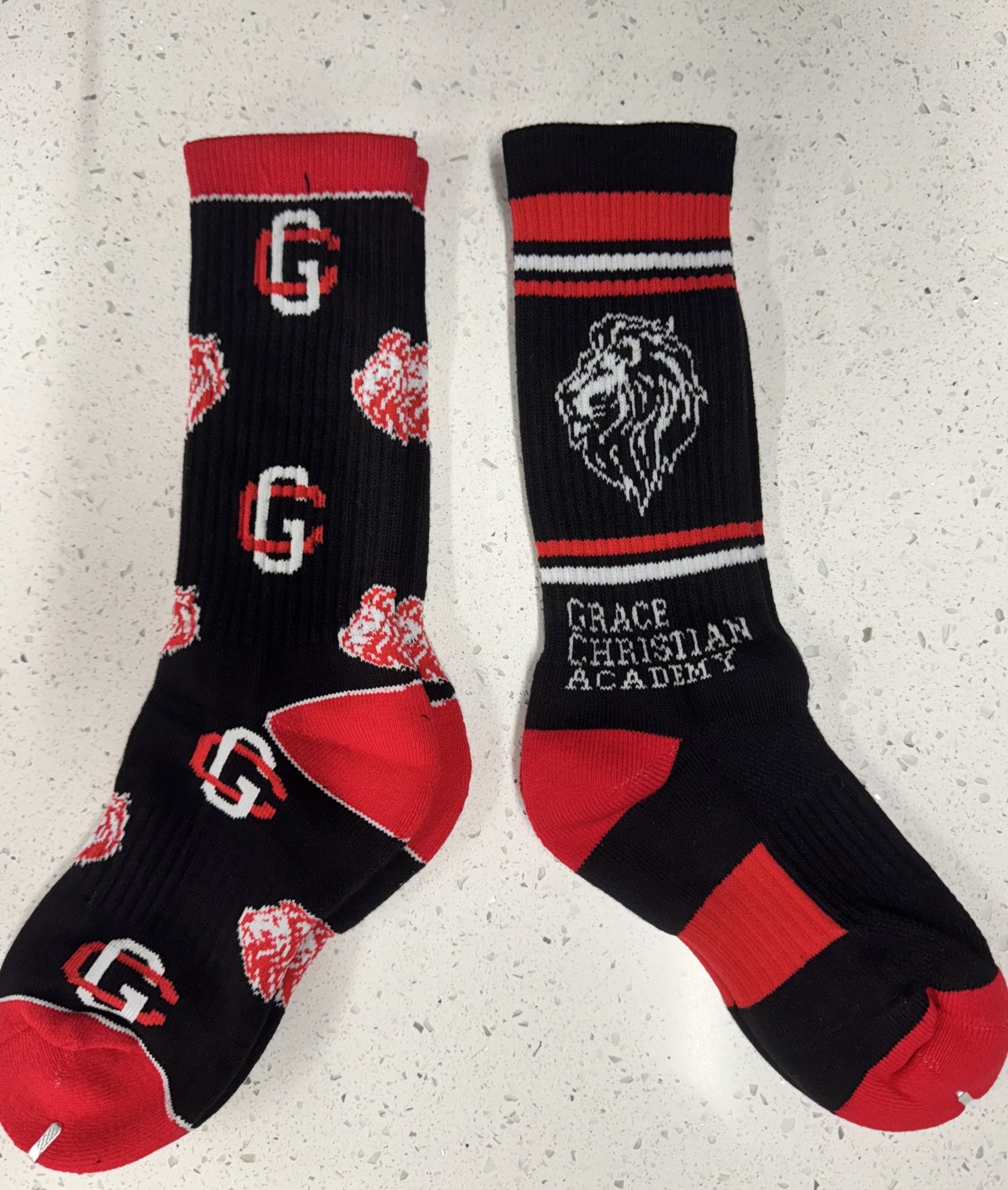 Spirit Sox Youth Black/Red Crew Socks