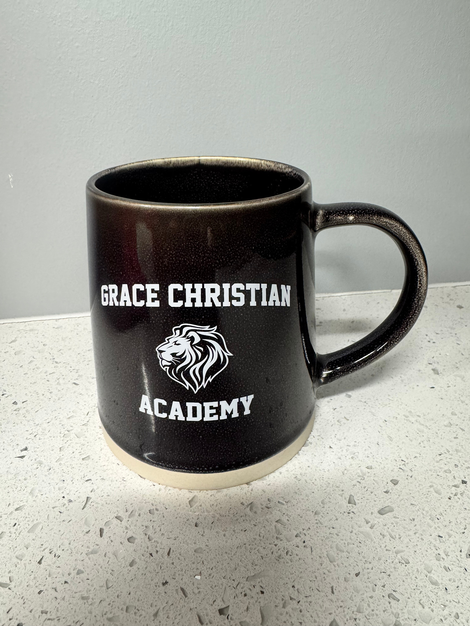 Jardine Black Speckled GCA Lion Mug
