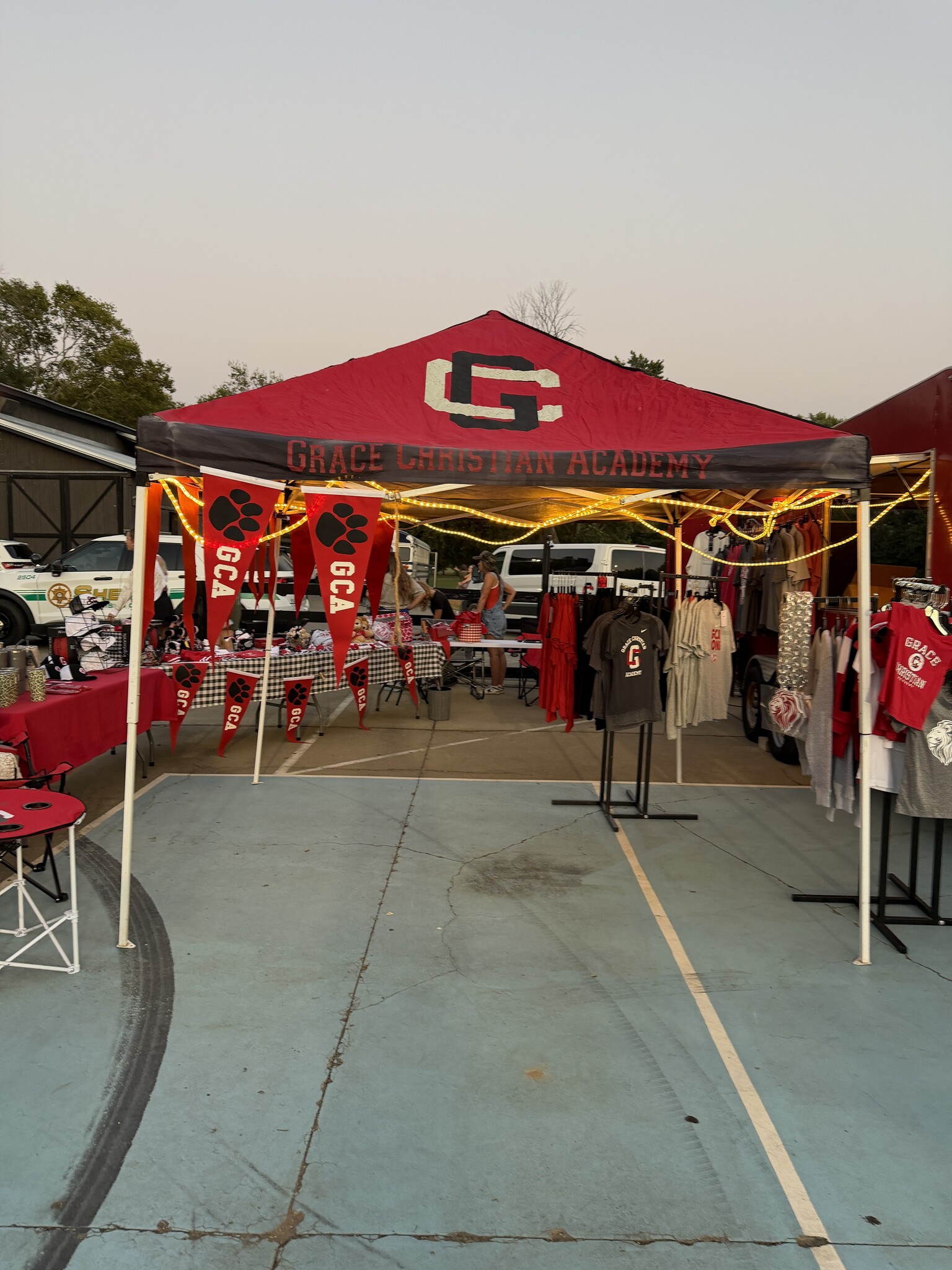 9x9 Canopy Tent