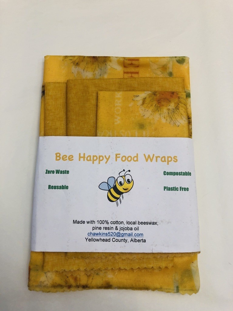 bee happy plastic animal set