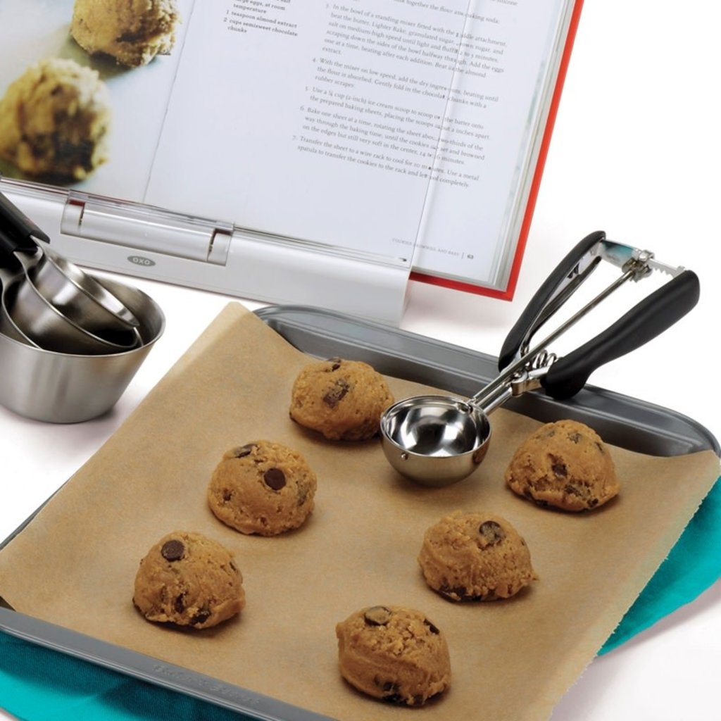 OXO Good Grips Medium Cookie Scoop