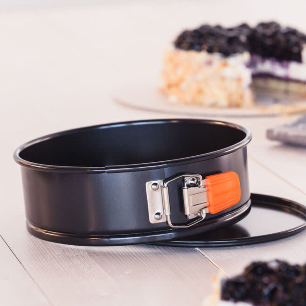 Le Creuset Non-Stick - 21.5cm Springform Round Cake Tin
