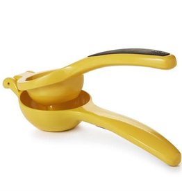 OXO Good Grips Citrus Juicer