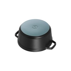 Staub 4qt Round Cocotte