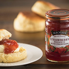 Mackays Strawberry Preserve with Champagne 250ml