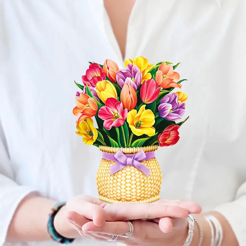 Freshcut paper Mini Pop-Up Flower Bouquet - Festive Tulips