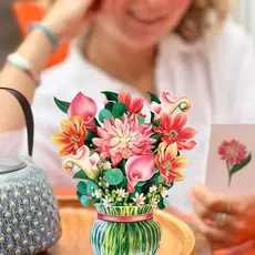 Freshcut paper Mini Pop-Up Flower Bouquet - Dear Dahlia