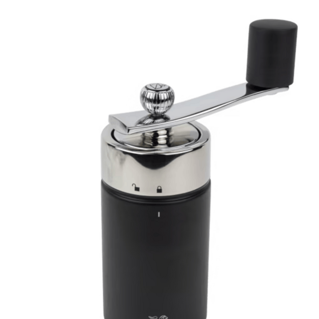 Peugeot ISEN Nutmeg Mill 15cm - Black